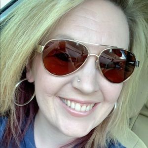 Meet your Posher, Jodi